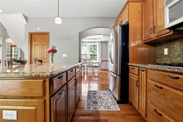 8255 Hemingway Lane, Concord Twp, OH 44060