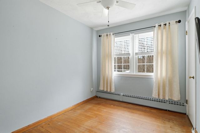 105 Mountain View St, South Hadley, MA 01075