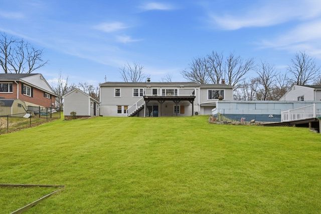 105 Mountain View St, South Hadley, MA 01075