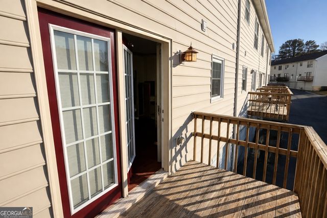 254 Chads Ford Way, Roswell, GA 30076