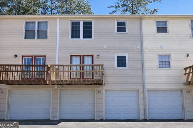 254 Chads Ford Way, Roswell, GA 30076