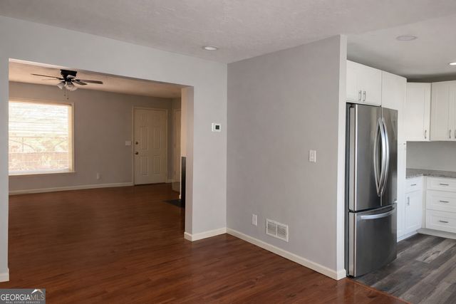 254 Chads Ford Way, Roswell, GA 30076