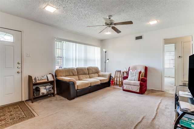 421 Lynn Street, Richardson, TX 75080
