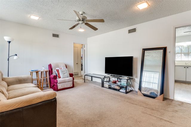 421 Lynn Street, Richardson, TX 75080