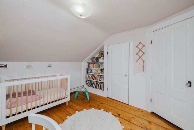 423 South St, Holliston, MA 01746