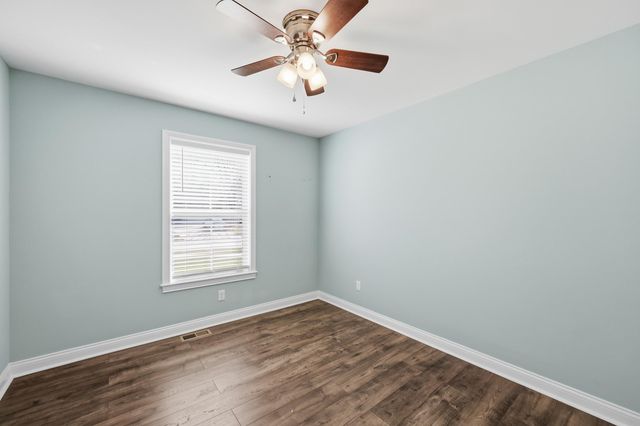 128 Elk Drive, Stamping Ground, KY 40379