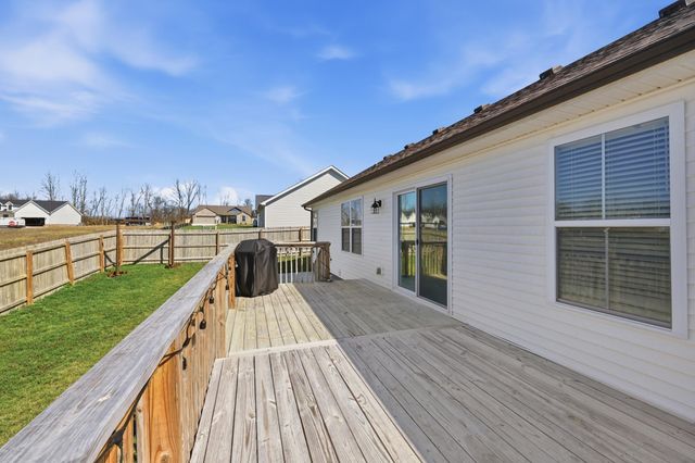 128 Elk Drive, Stamping Ground, KY 40379