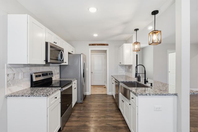 128 Elk Drive, Stamping Ground, KY 40379