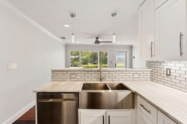 1660 NE 31st Court, Pompano Beach, FL 33064