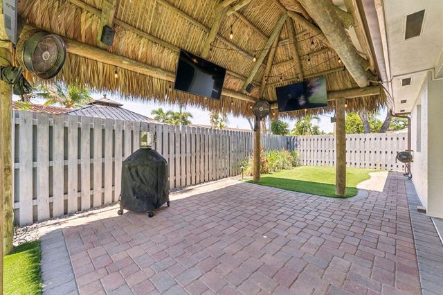 1660 NE 31st Court, Pompano Beach, FL 33064