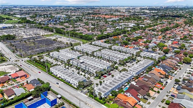 9174 SW 5th Ln, Miami, FL 33174