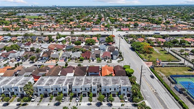 9174 SW 5th Ln, Miami, FL 33174