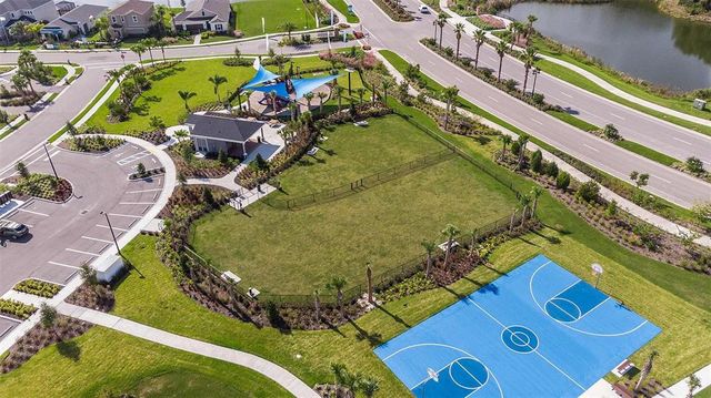 5807 LAURELCREST GLEN, Palmetto, FL 34221