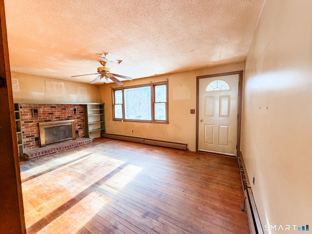 274 Colburn Road, Canterbury, CT 06331