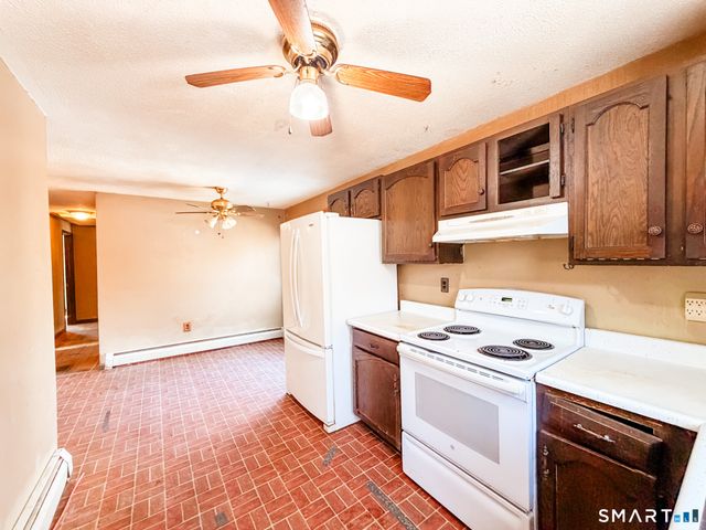 274 Colburn Road, Canterbury, CT 06331