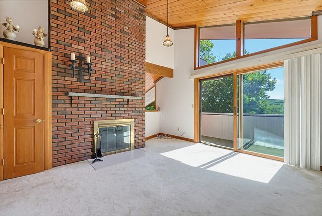 42 Jolicoeur Ave, Spencer, MA 01562