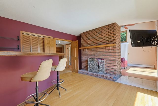 42 Jolicoeur Ave, Spencer, MA 01562