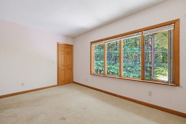 42 Jolicoeur Ave, Spencer, MA 01562