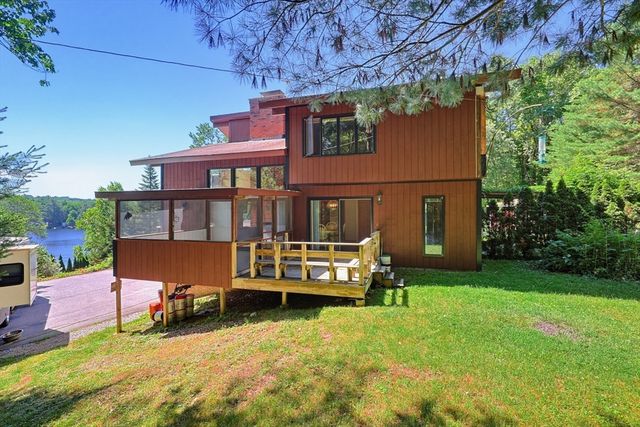 42 Jolicoeur Ave, Spencer, MA 01562