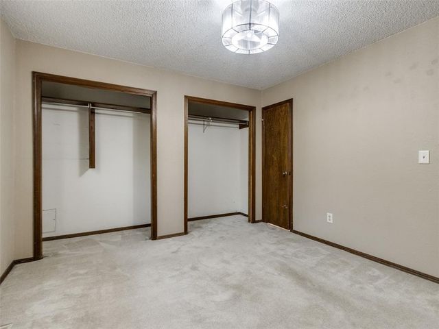 229 Chaucer Crescent Street, Midwest City, OK 73130