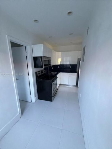 333 SW 30th Rd 4, Miami, FL 33129