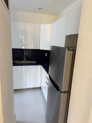 333 SW 30th Rd 4, Miami, FL 33129