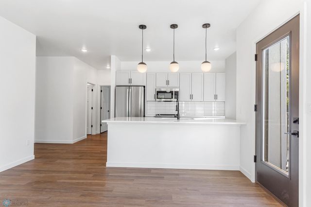 502 8th Street S 1, Fargo, ND 58103