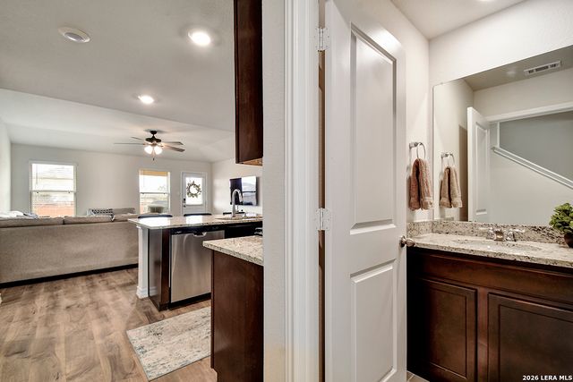 22506 Match Play, San Antonio, TX 78261