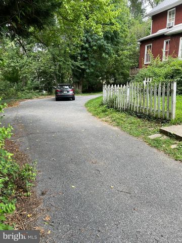 10213 CAPITOL VIEW AVE, Silver Spring, MD 20910
