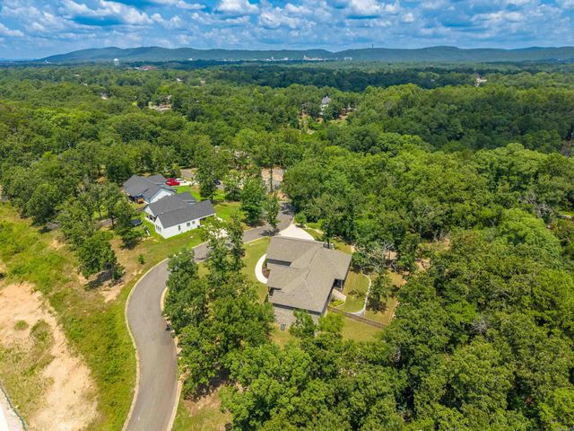 127 Rosecreek Court, Hot Springs, AR 71901