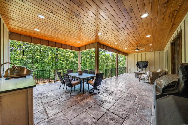 127 Rosecreek Court, Hot Springs, AR 71901