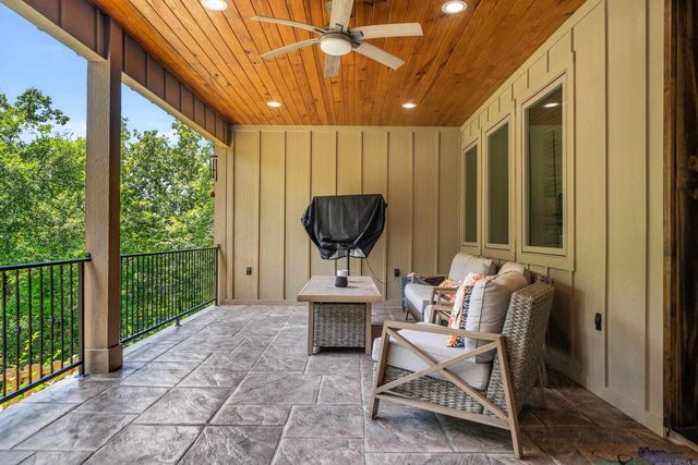 127 Rosecreek Court, Hot Springs, AR 71901