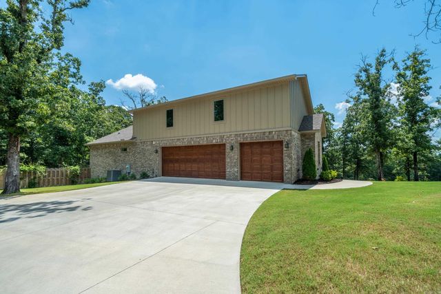 127 Rosecreek Court, Hot Springs, AR 71901