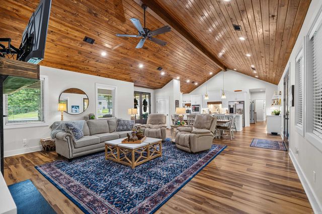 127 Rosecreek Court, Hot Springs, AR 71901