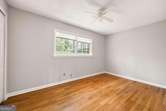 86 Pioneer Trail, Marietta, GA 30068