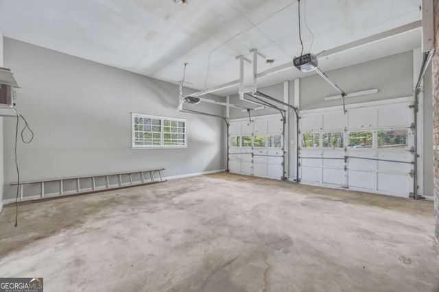 86 Pioneer Trail, Marietta, GA 30068