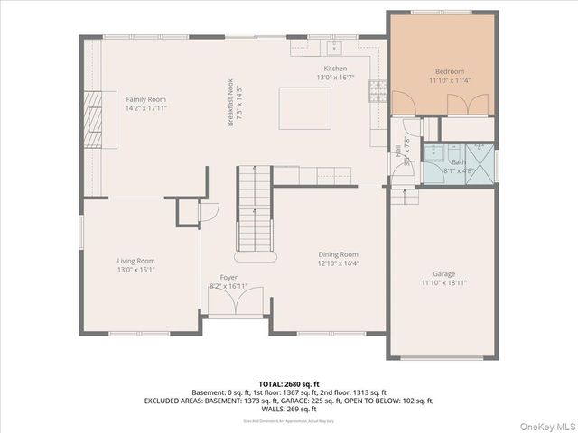 31 Cedar Drive E, Plainview, NY 11803