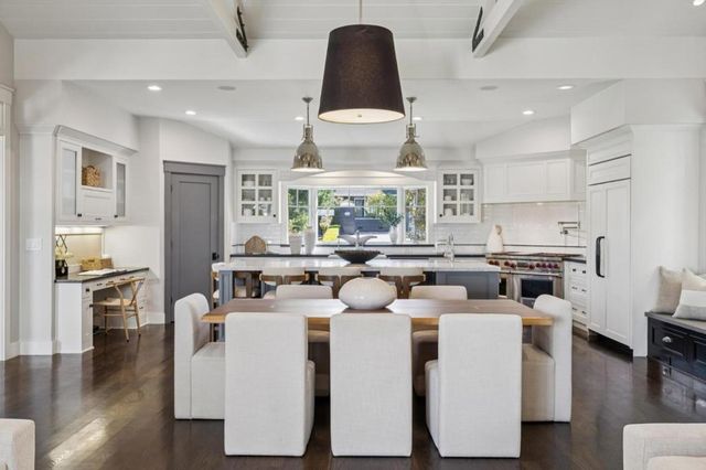 1030 Deanna Drive, Menlo Park, CA 94025