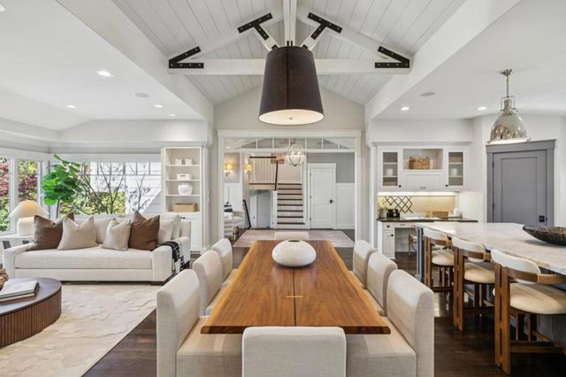 1030 Deanna Drive, Menlo Park, CA 94025