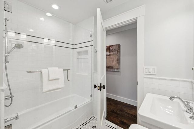 1030 Deanna Drive, Menlo Park, CA 94025