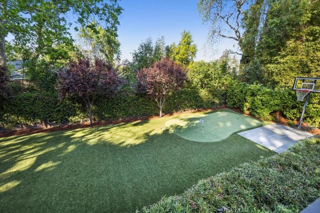 1030 Deanna Drive, Menlo Park, CA 94025