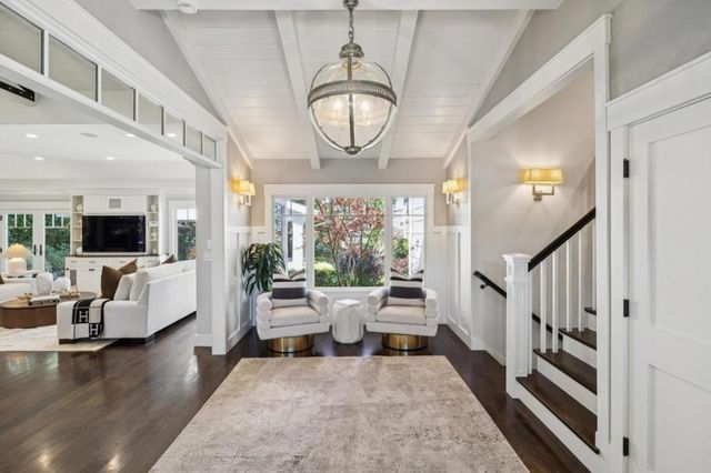 1030 Deanna Drive, Menlo Park, CA 94025