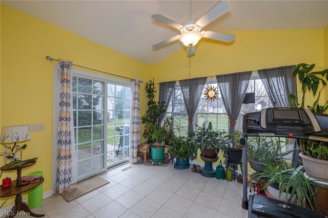 4261 Lake Harbour Way NW, Avon, OH 44011