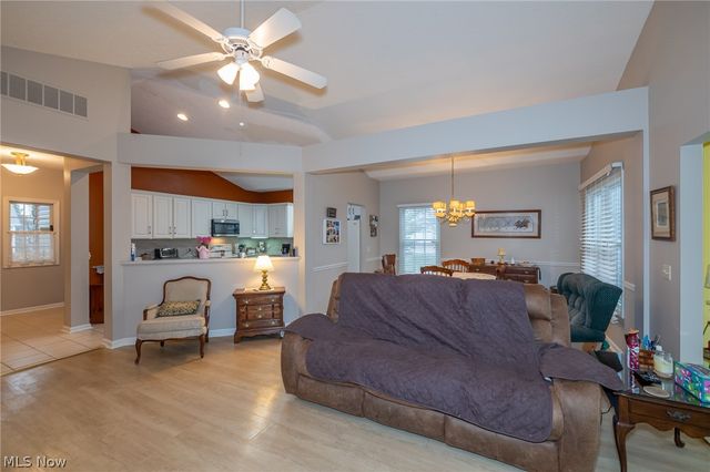 4261 Lake Harbour Way NW, Avon, OH 44011