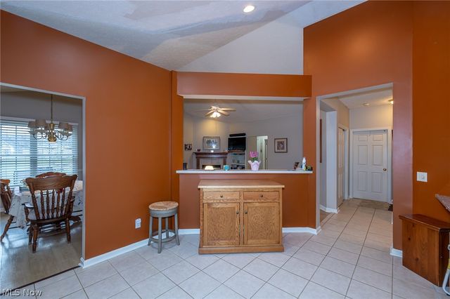 4261 Lake Harbour Way NW, Avon, OH 44011