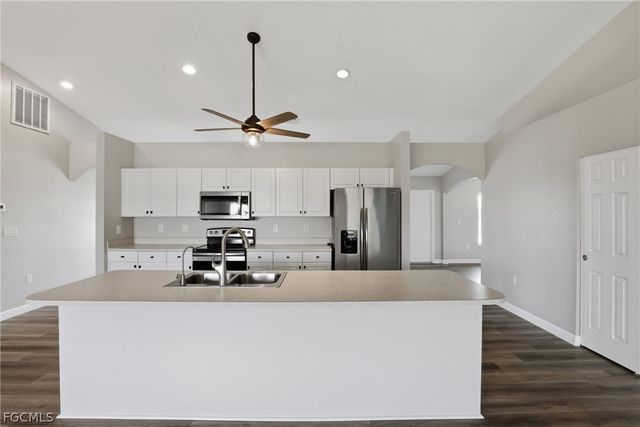 101 NW 18th AVE, Cape Coral, FL 33993