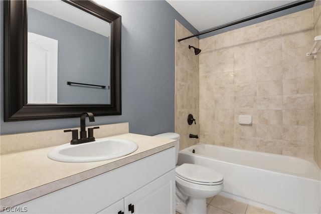 101 NW 18th AVE, Cape Coral, FL 33993