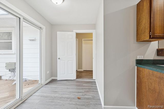 15635 Martinsville Road, Van Buren, MI 48111