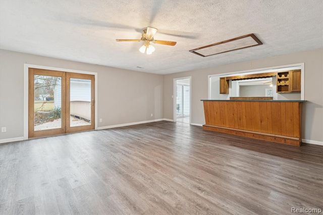 15635 Martinsville Road, Van Buren, MI 48111