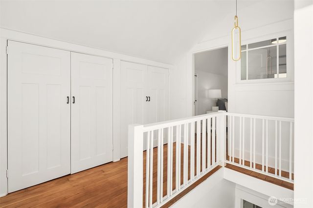 932 29th Avenue, Seattle, WA 98122